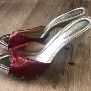 Michael Kors Red/metallic high heels